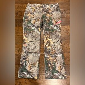 Under Armour RealTree Xtra Women's Camo Pants Cargo Hunting Tactical Fish 14